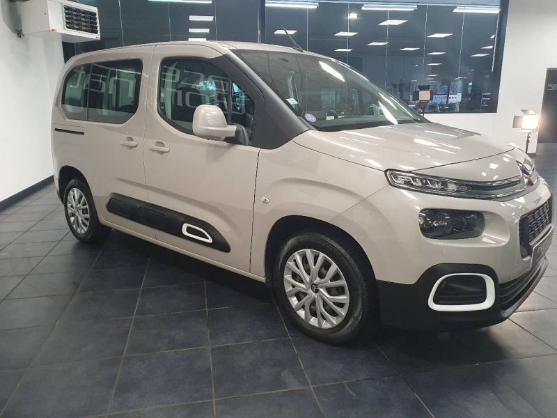 Citroën Berlingo  M PureTech 110ch S&S Feel //Distribution 2024 occasion - Photo 2