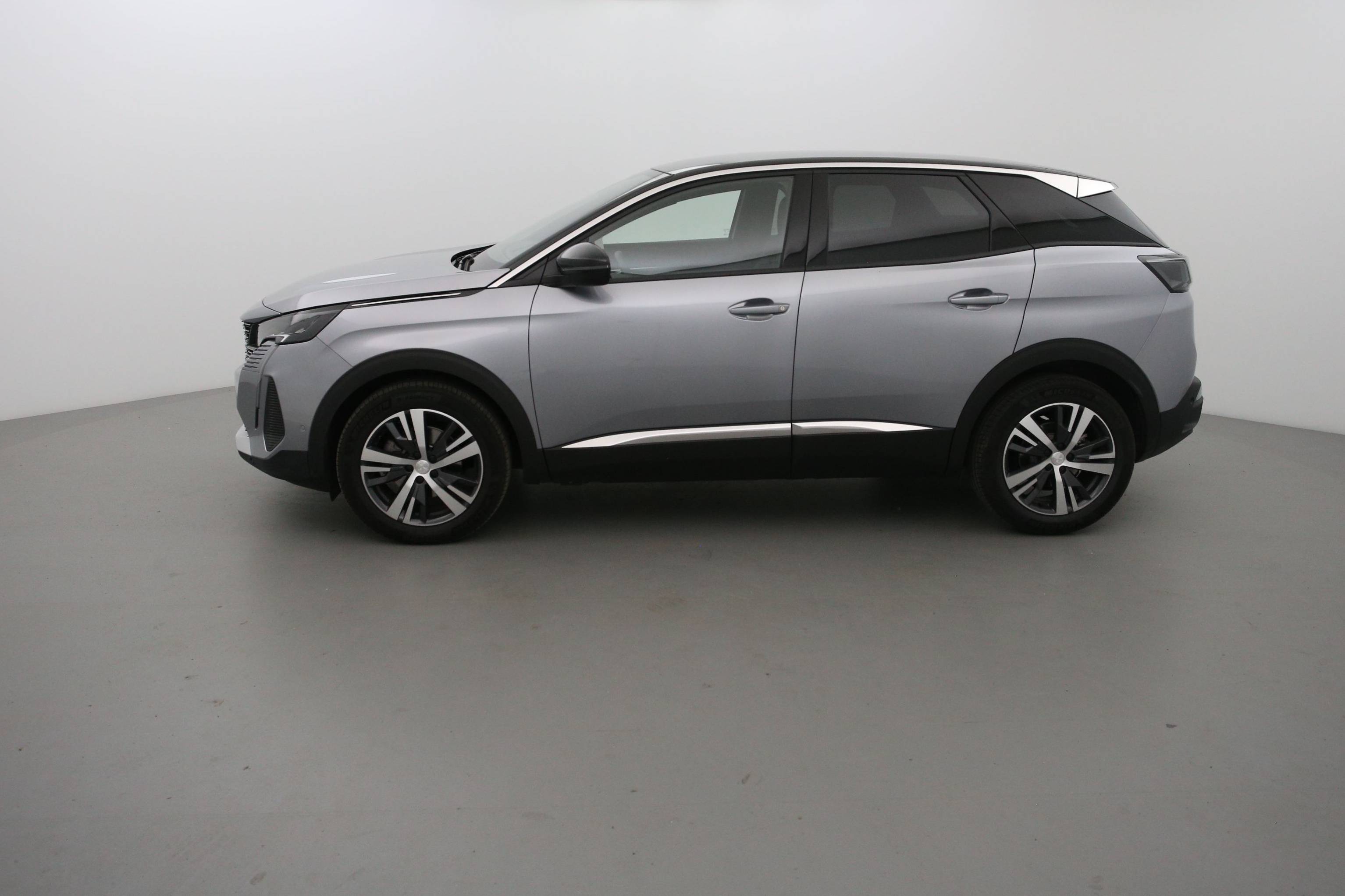 Peugeot 3008  Hybrid 136 e-DCS6 Allure Pack occasion - Photo 8