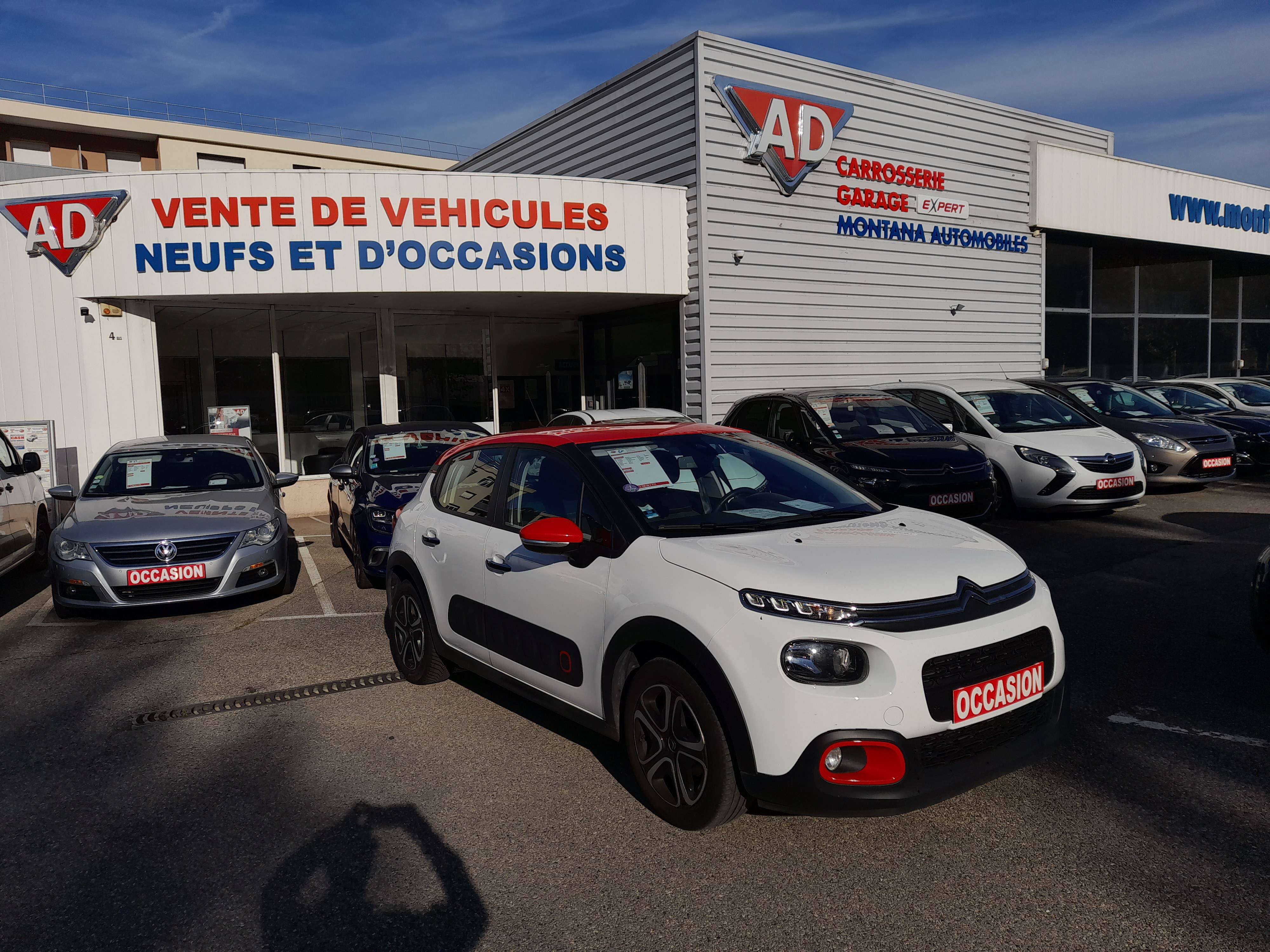 Citroën C3  1.2 PURETECH 110 CH  SHINE occasion - Photo 1