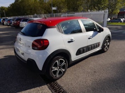 Citroën C3  1.2 PURETECH 110 CH  SHINE occasion - Photo 3