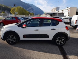 Citroën C3  1.2 PURETECH 110 CH  SHINE occasion - Photo 5