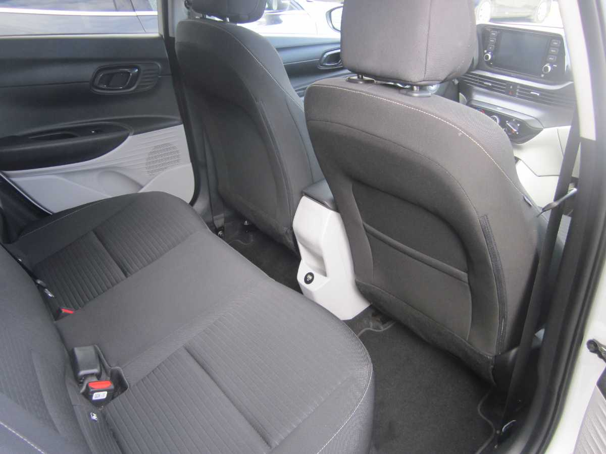 Hyundai i20  1.0 T GDI 100 HYBRID 48V BUSINES occasion - Photo 12