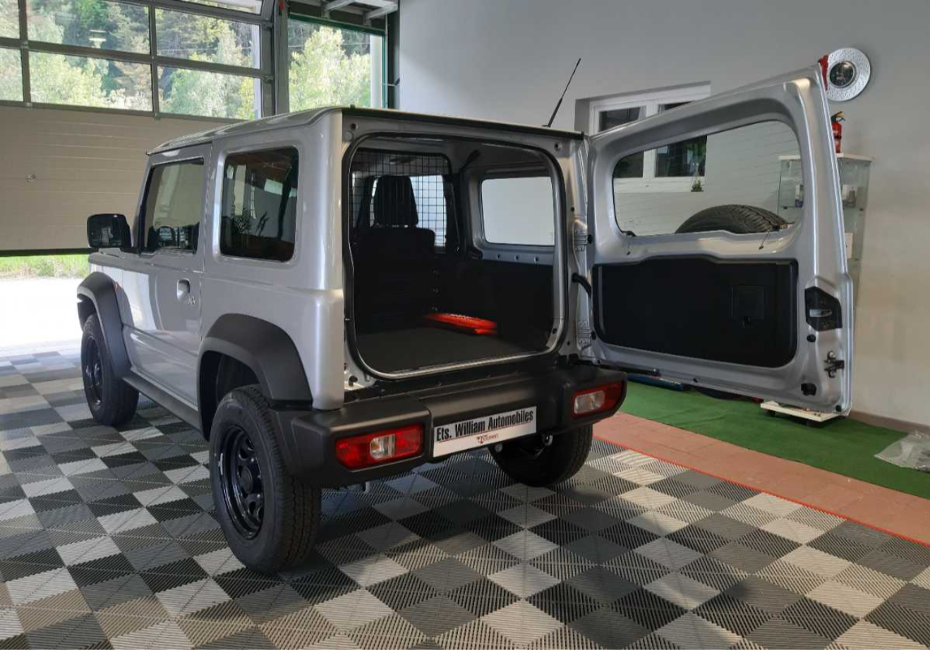 Suzuki Jimny  1.5 VVT 2 PLACES PRIVILEGE occasion - Photo 5