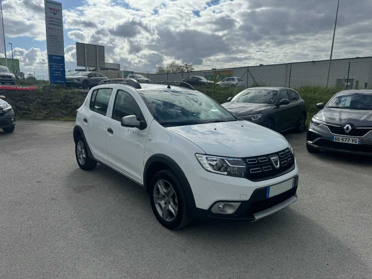 Dacia Sandero  BLUE DCI 95CV STEPWAY occasion - Photo 1