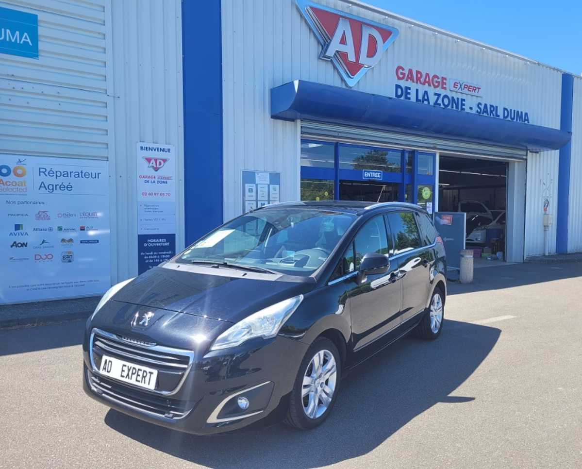 Peugeot 5008  5008 1.6 e-HDI 115 ALLURE BMP6 occasion - Photo 1