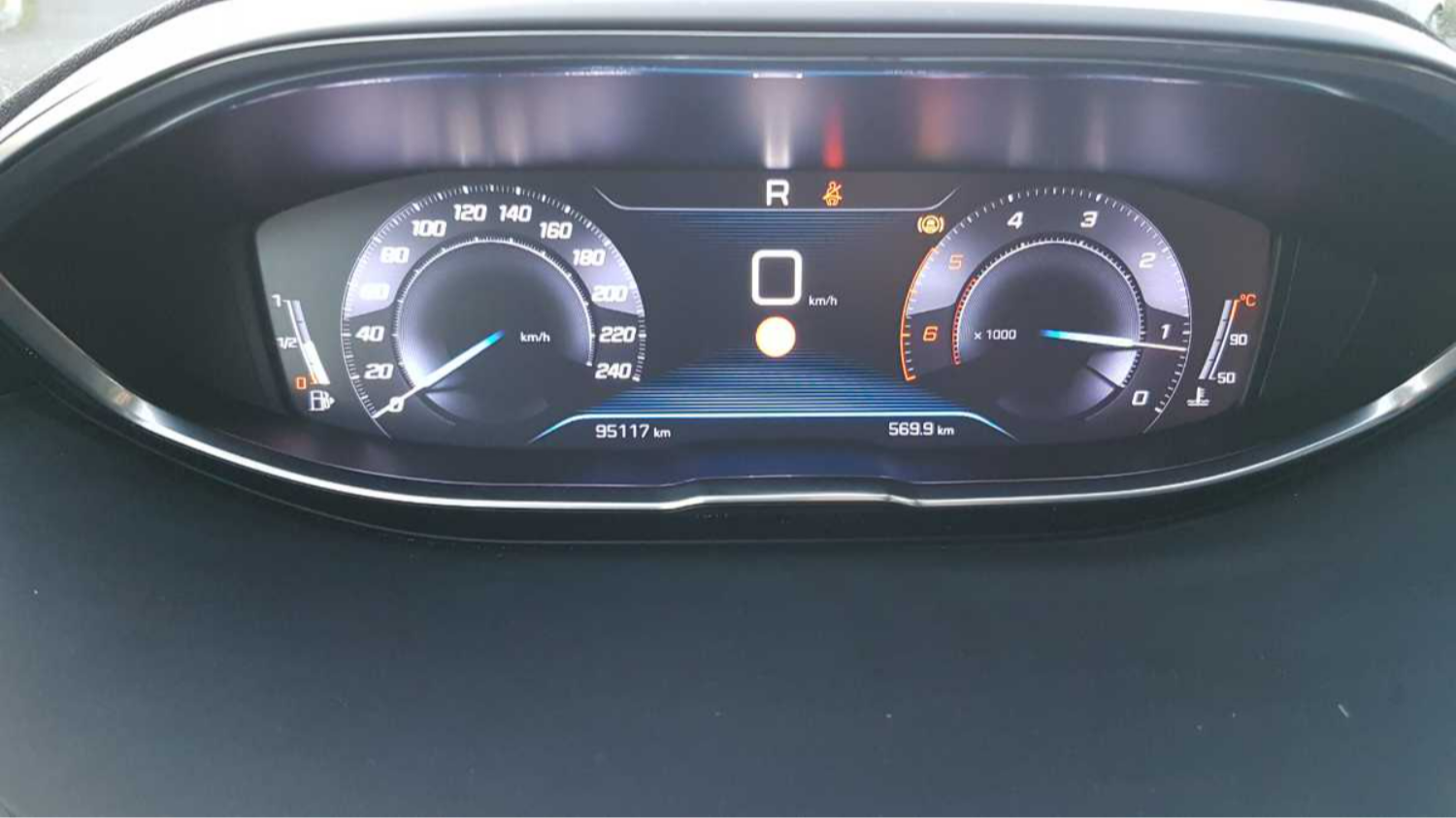 Peugeot 5008  1.5 HDI 130 EAT8 ALLURE occasion - Photo 8