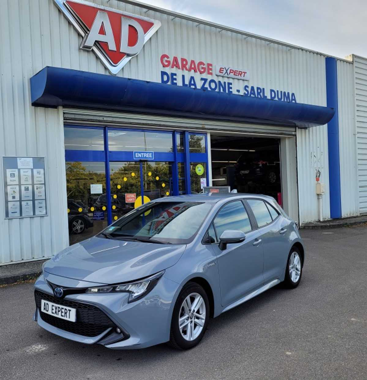 Toyota Corolla  COROLLA 180H DYNAMIC BUSINESS occasion - Photo 1