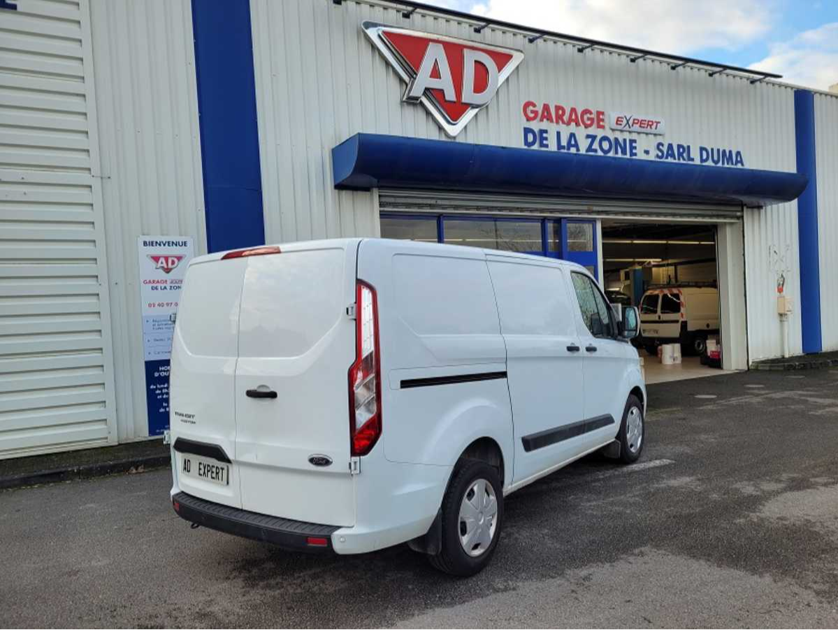 Ford Transit  TRANSIT CUSTOM 340 L1H1 2.0 ECOBLUE 130 TREND BUSINESS PRIX : 23325 HT occasion - Photo 2