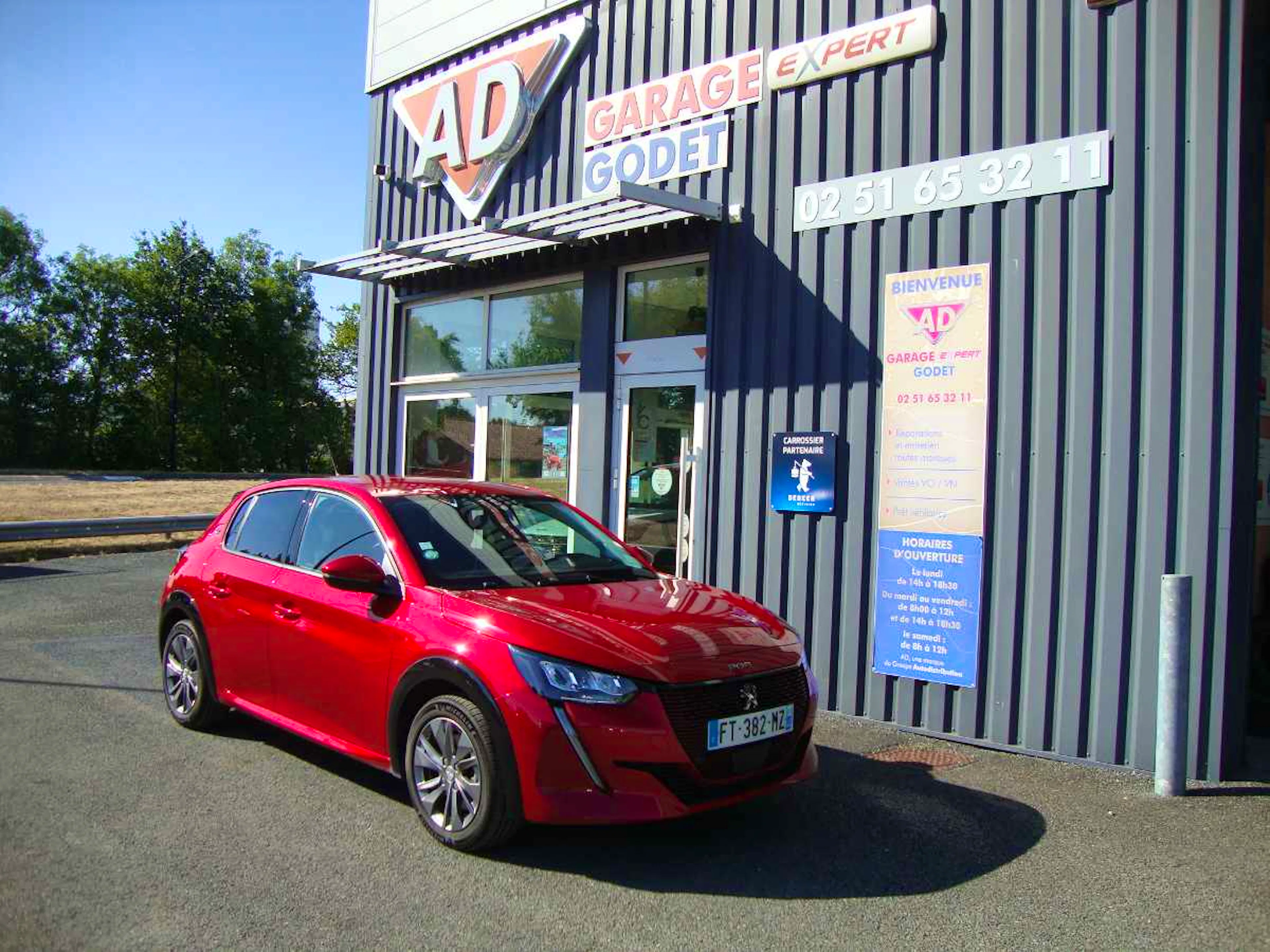 Peugeot 208 E-208 136 ALLURE BUSINESS occasion