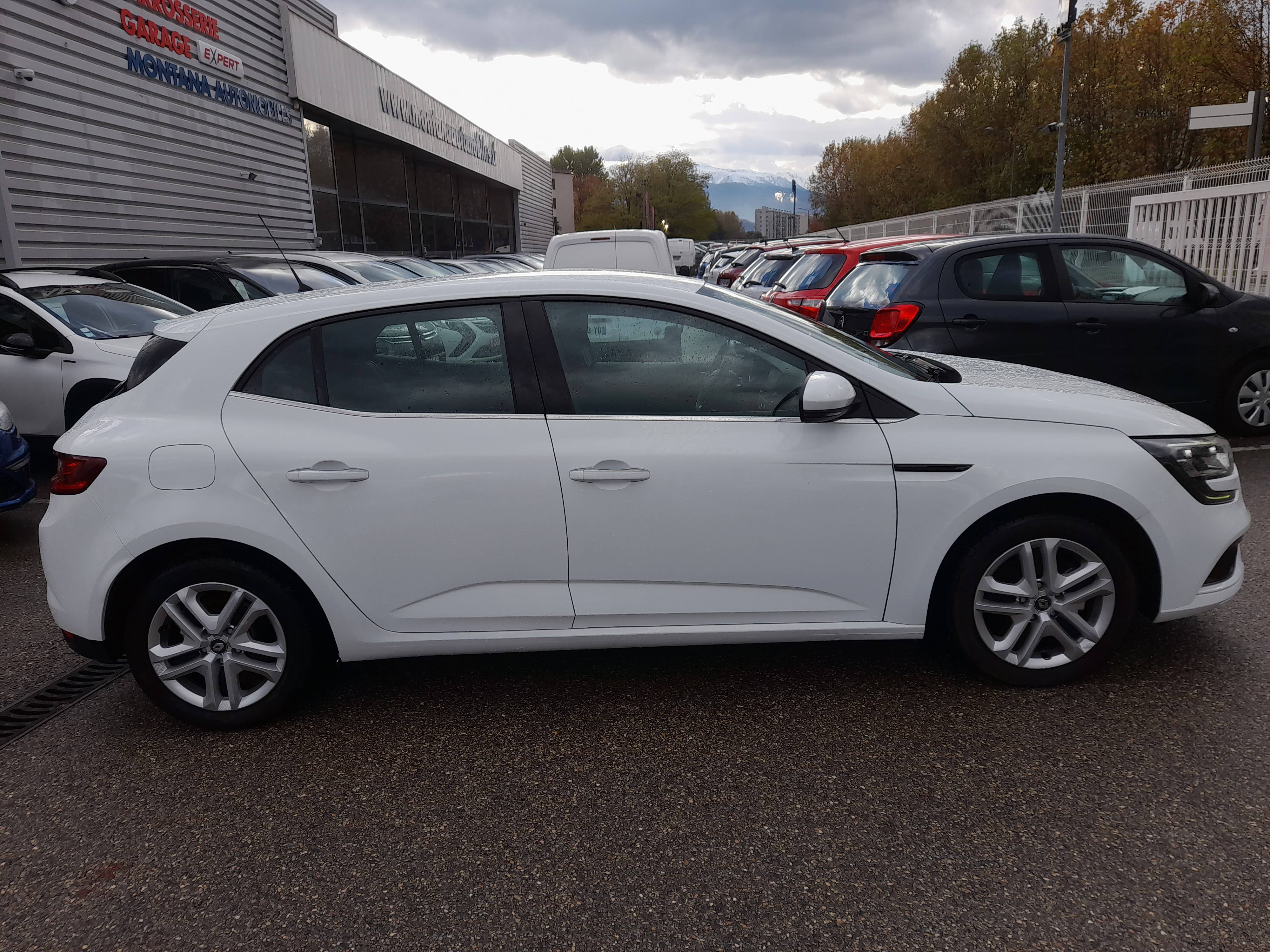 Renault Mégane  IV  1.5 dCi 110ch energy Business occasion - Photo 2