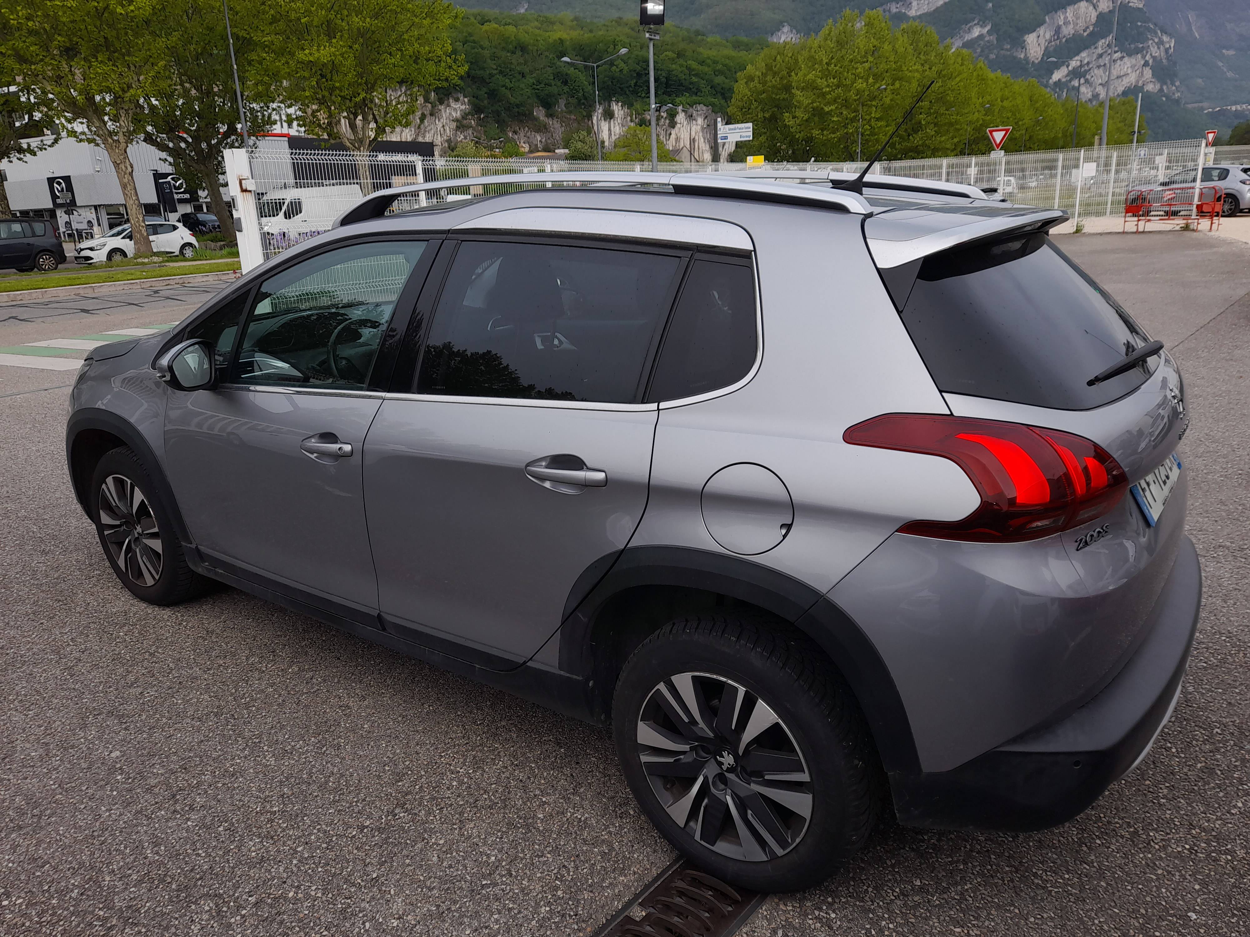 Peugeot 2008  1.2 PureTech 130ch S&amp;S Allure occasion - Photo 4