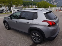 Peugeot 2008  1.2 PureTech 130ch S&amp;S Allure occasion - Photo 4