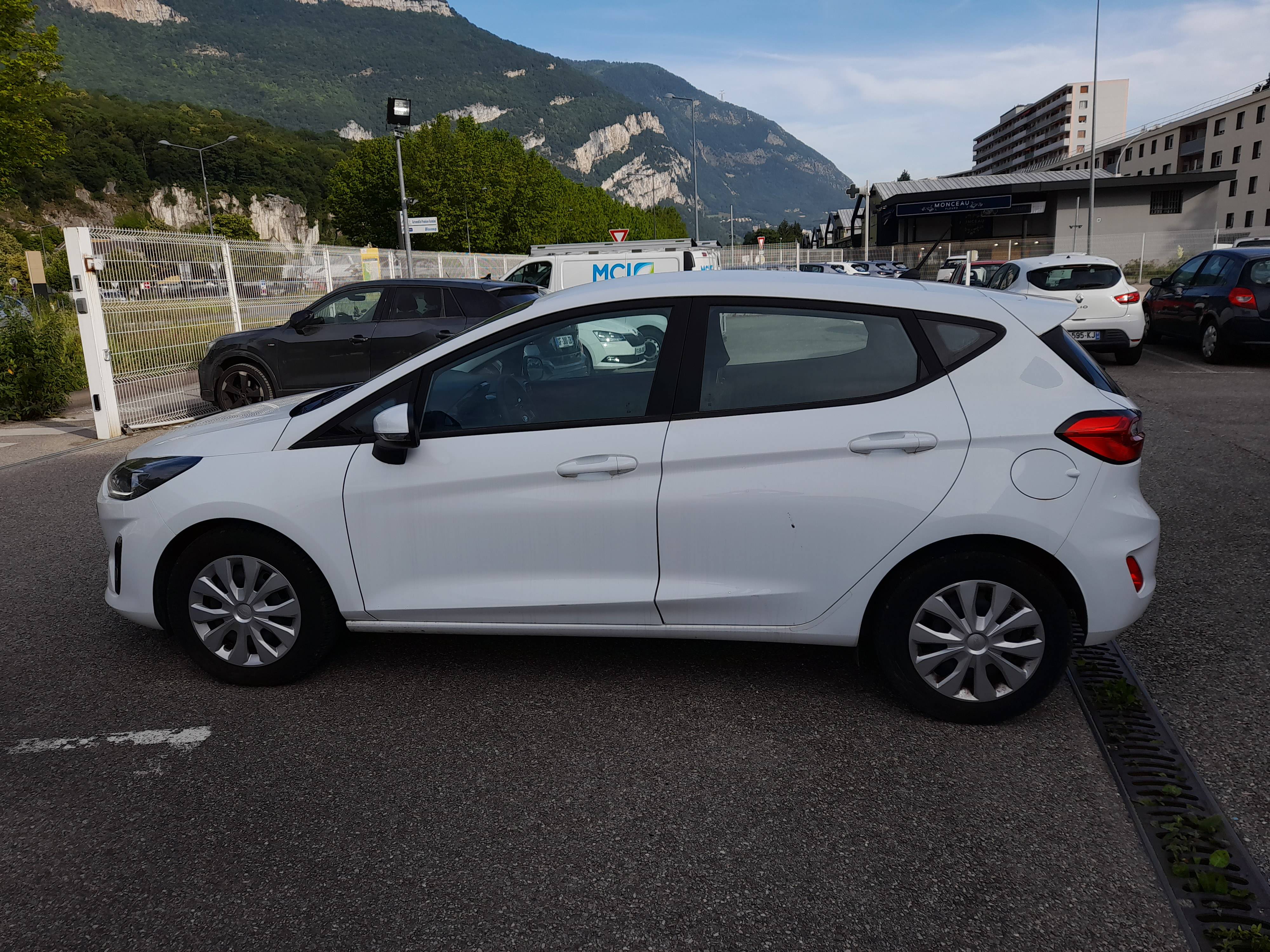 Ford Fiesta  V 1.0 Flexifuel 95ch Cool & Connect 5p occasion - Photo 5