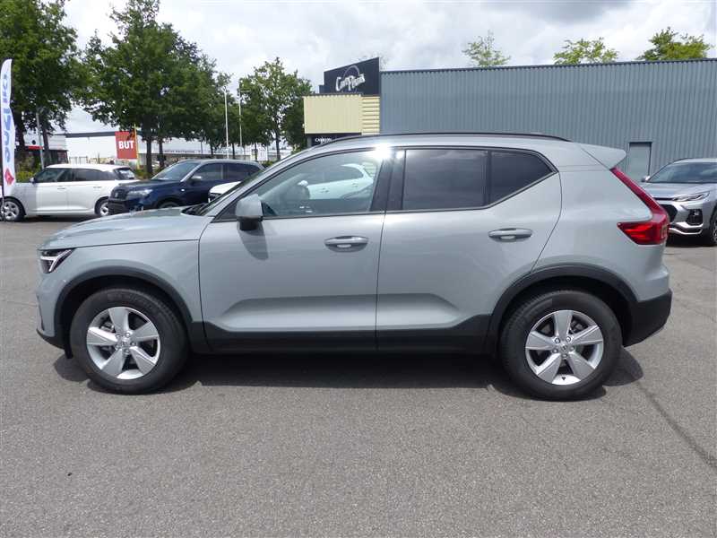 Volvo XC40   ESSENTIAL HYBRID B3 2.0 165CH BVA7 occasion - Photo 7