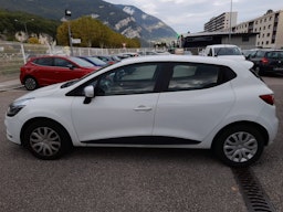 Renault Clio  IV 1.5 DCI 90 AIR MEDIANAV SOCIETE occasion - Photo 5