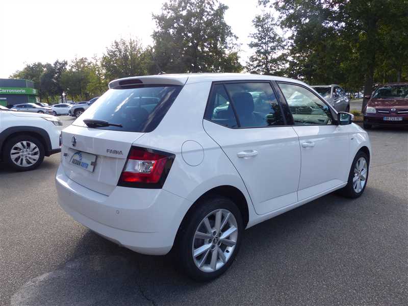 Skoda Fabia   CLEVER 1.0 MPI 60CV occasion - Photo 4