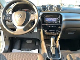 Suzuki Vitara   PRIVILEGE 111CH AUTO occasion - Photo 9