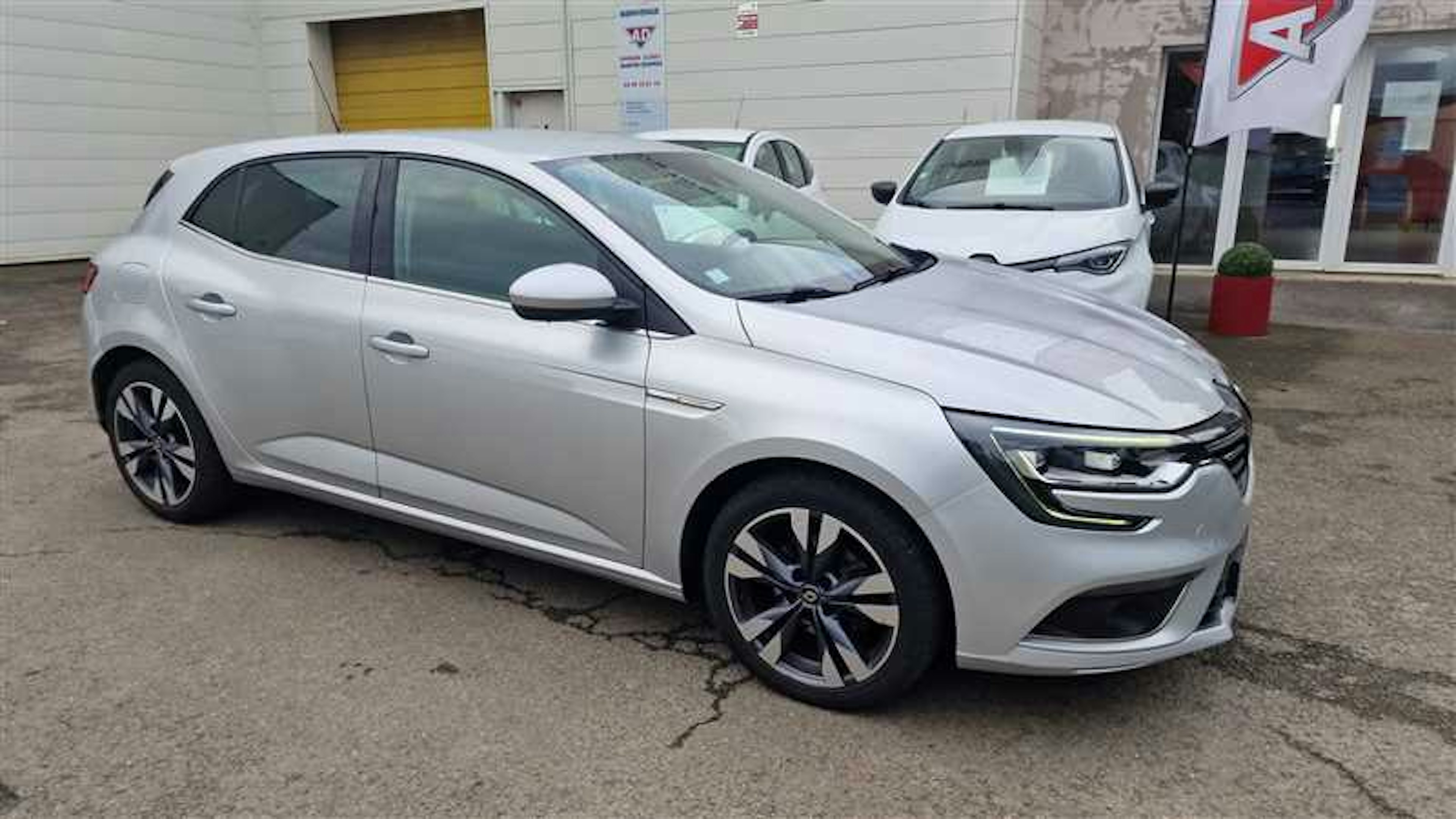 Renault Mégane MEGANE 4 1.5BLUEDCI 115CV EDC INTENS occasion