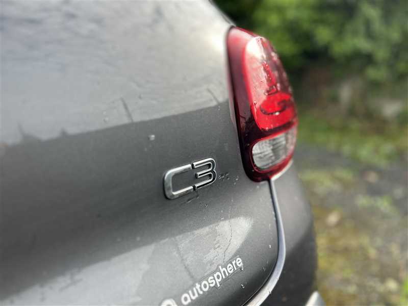 Citroën C3  C3 1.5 BHDI  S/S BVM FEEL BUSINESS 100 CH occasion - Photo 8