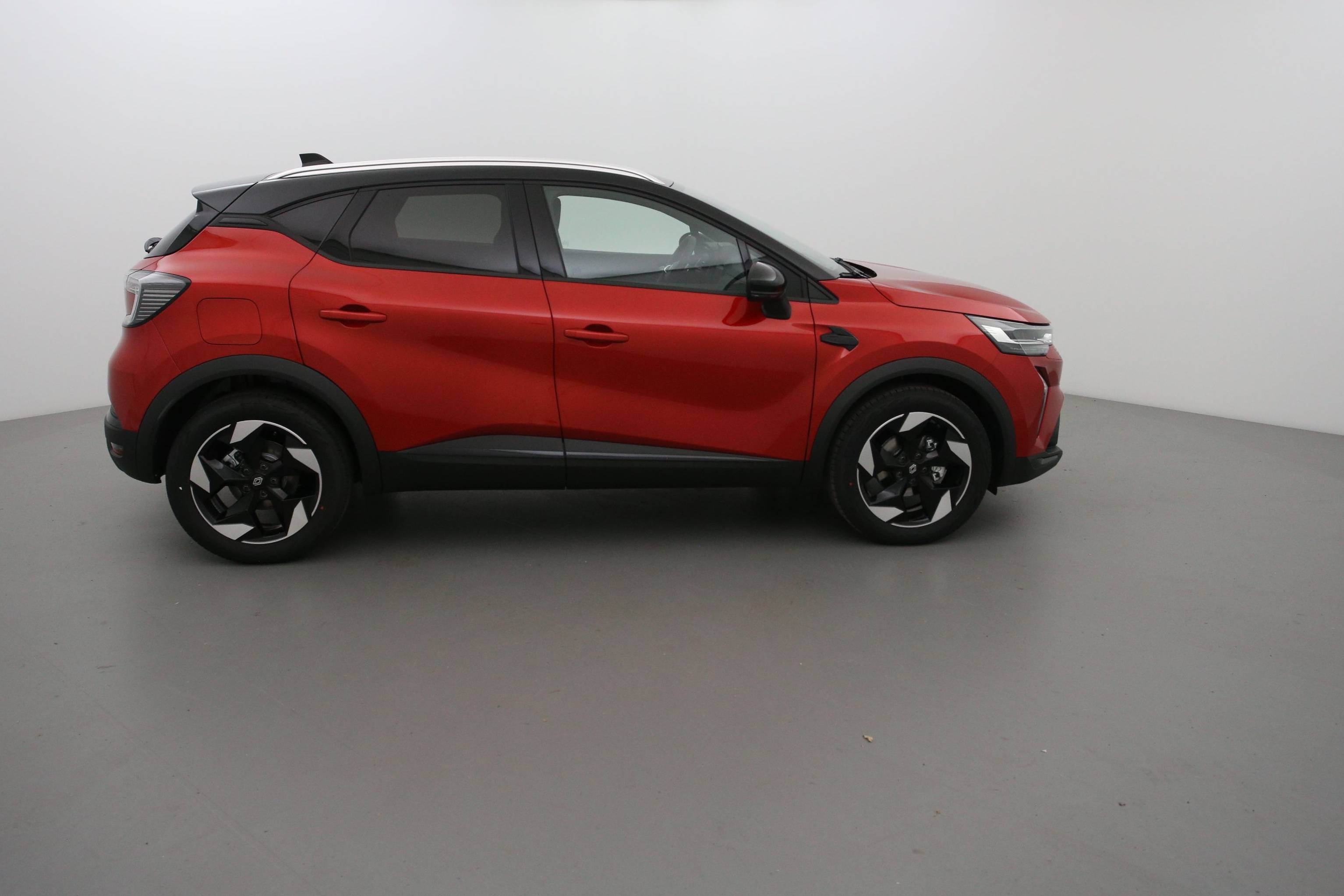 Renault Captur  mild hybrid 160 EDC Techno occasion - Photo 4