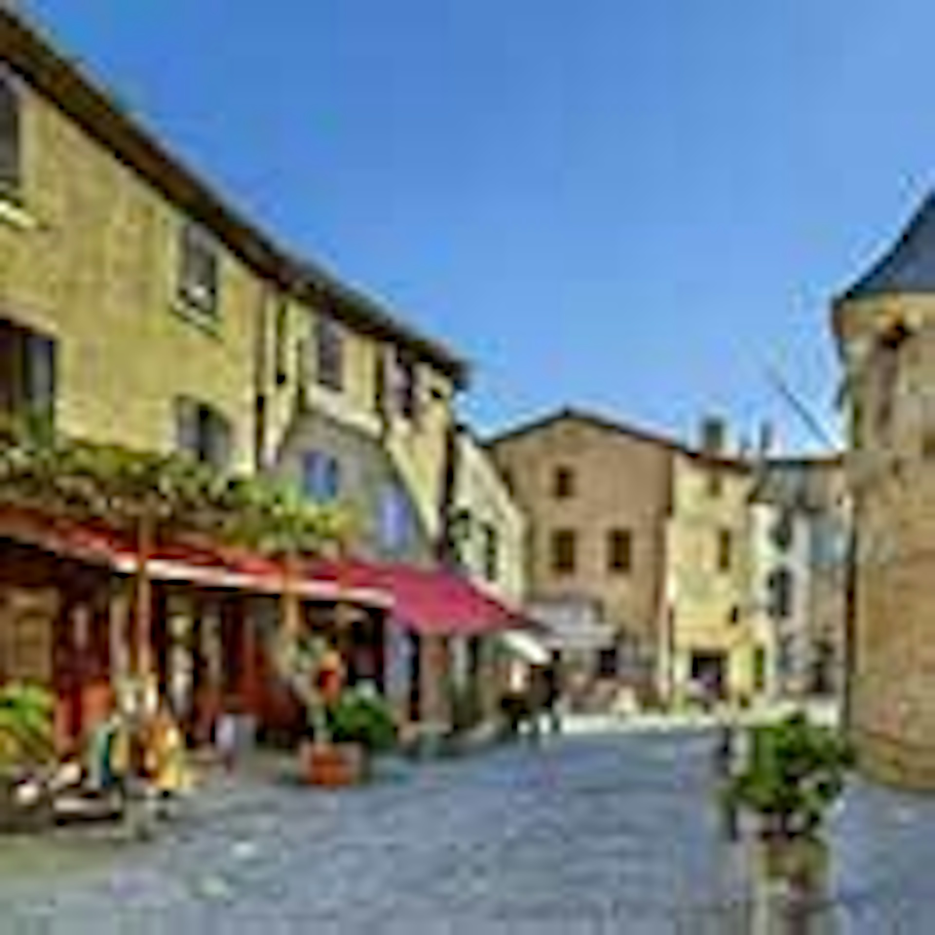 Garages Bize-Minervois