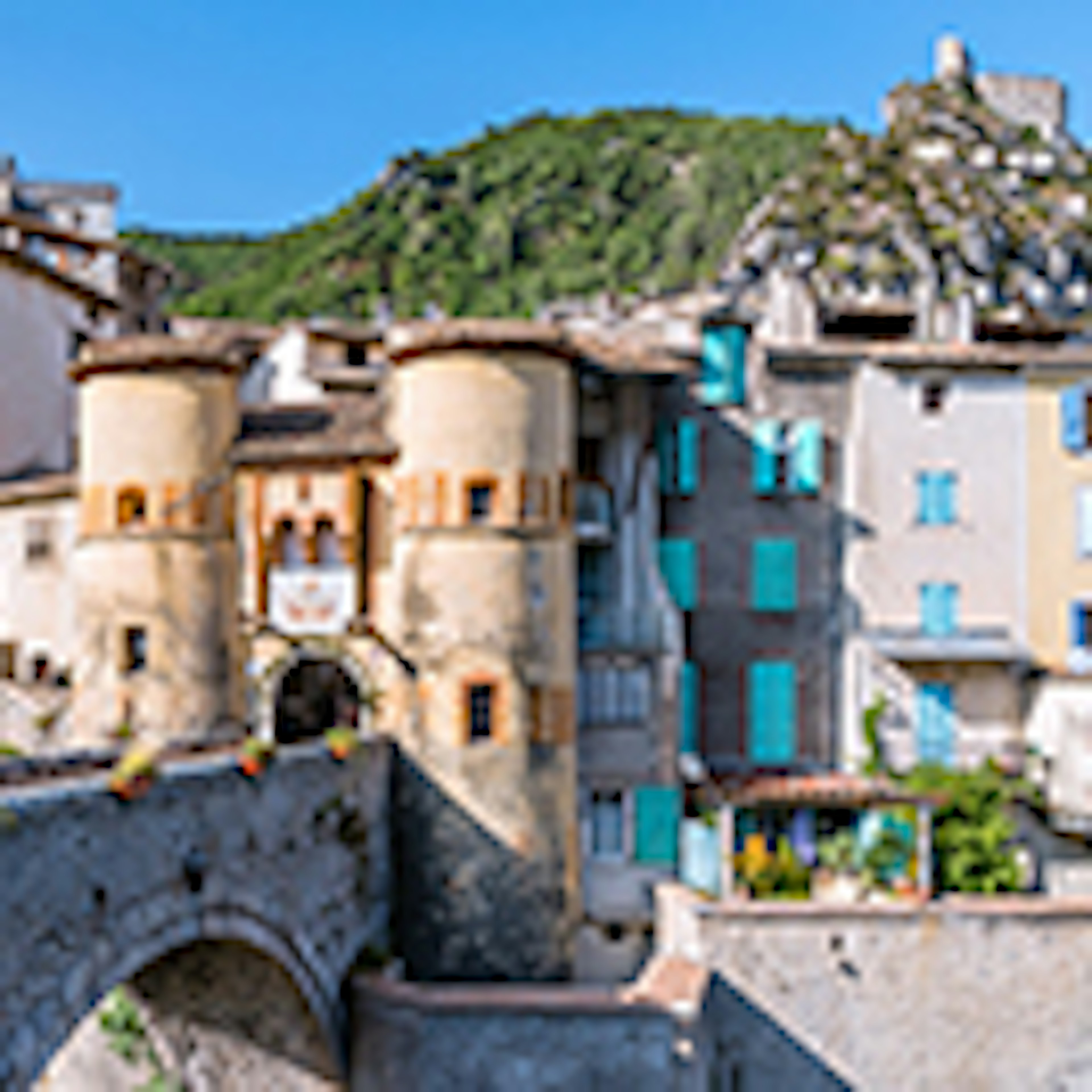 Garages Entrevaux