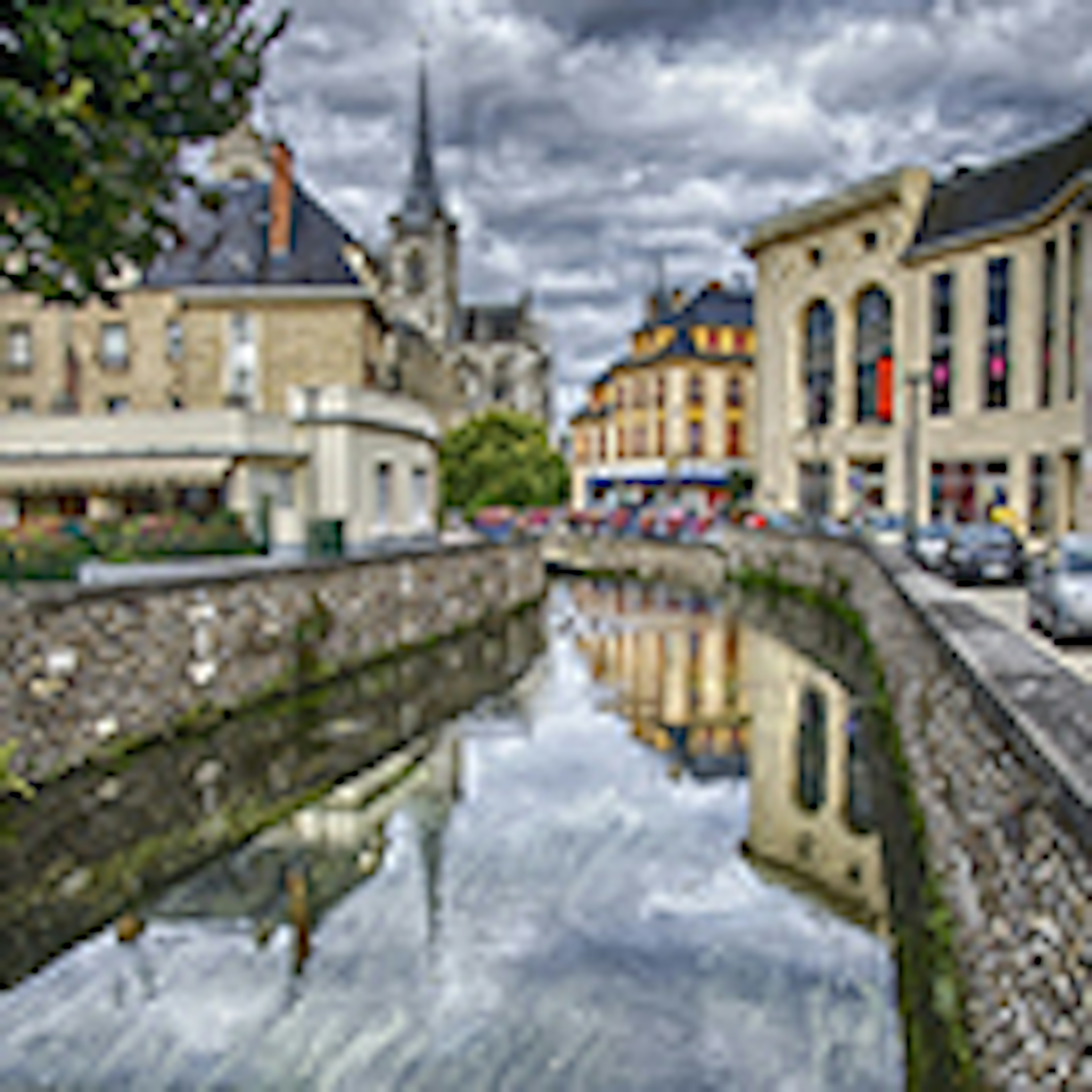 Garages La Chapelle-Longueville