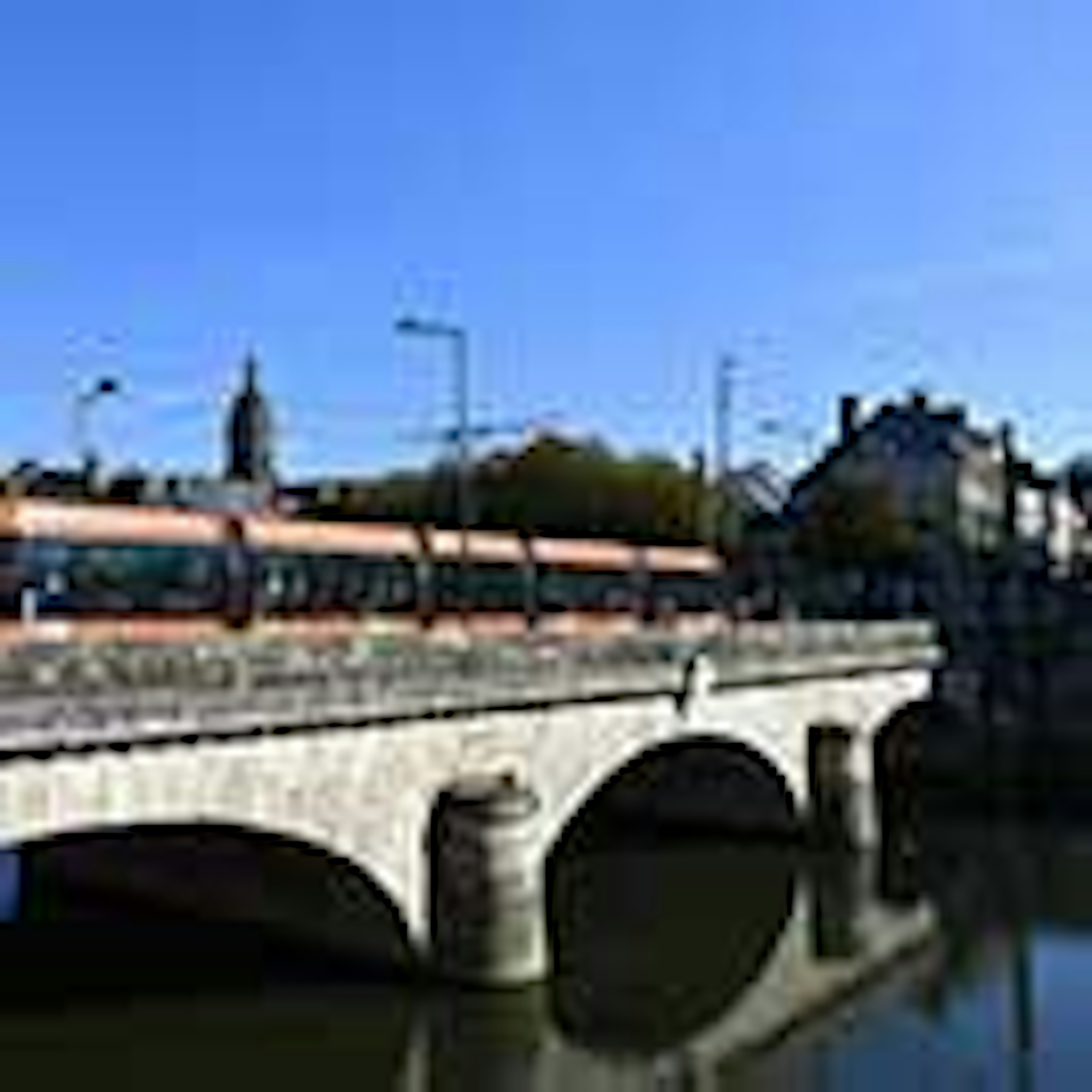 Garages La Chartre-sur-le-Loir