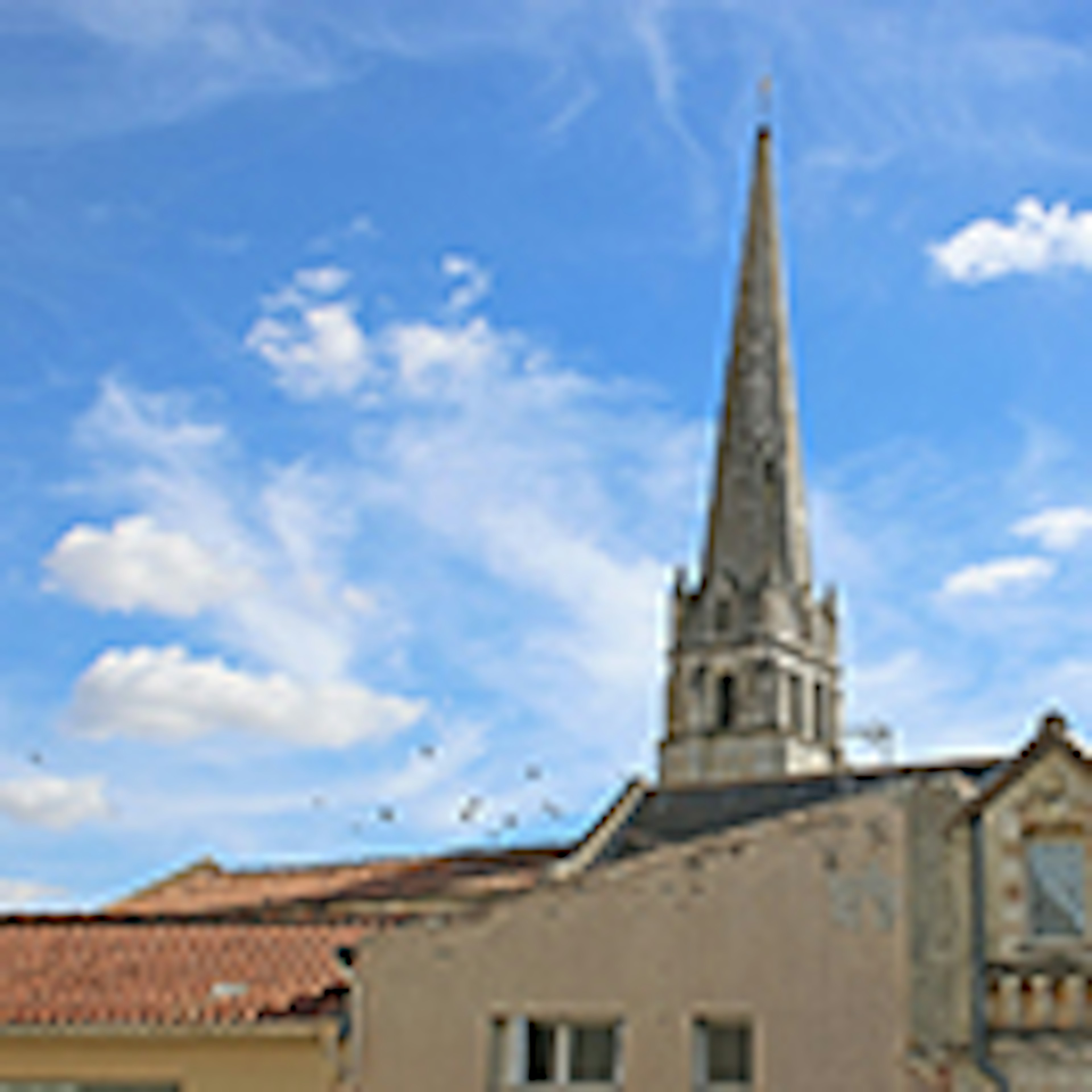 Garages Loudun