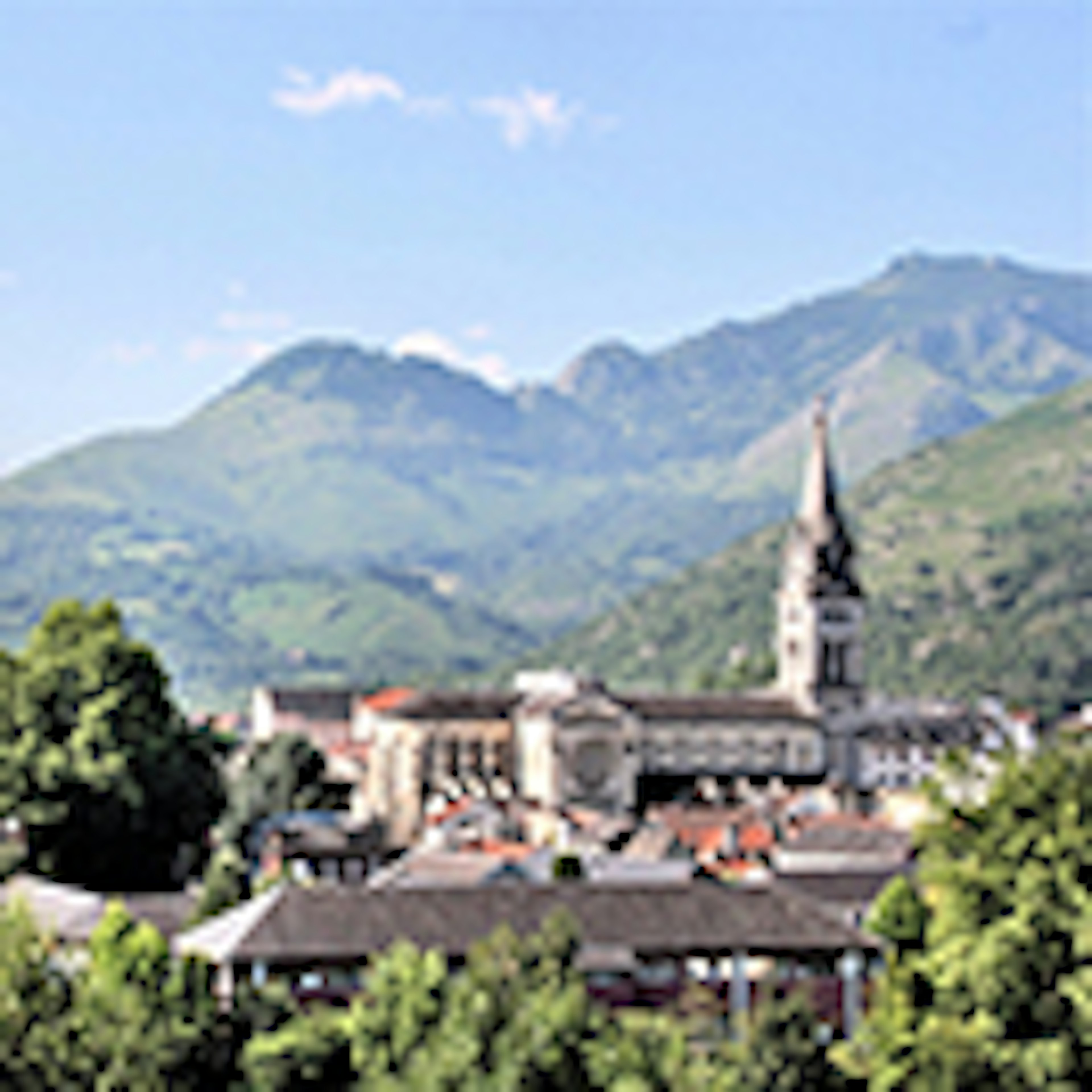 Garages Lourdes