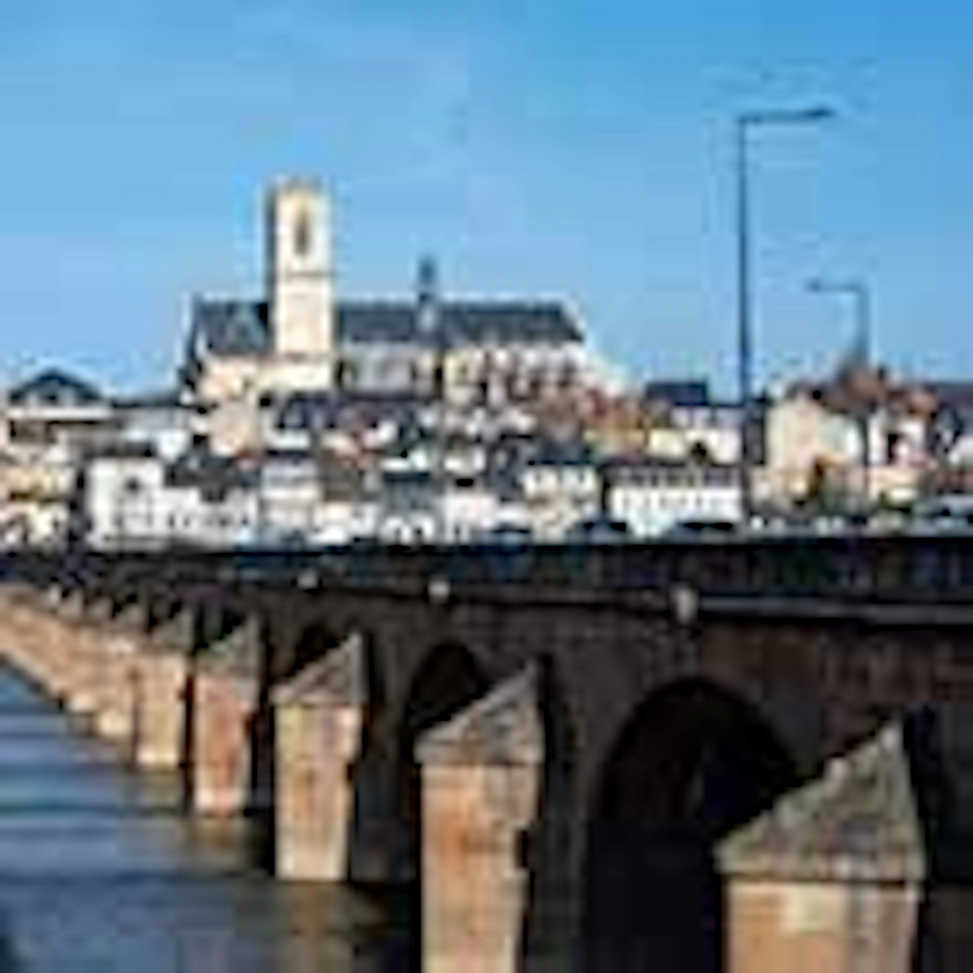 Garages Varennes-Vauzelles